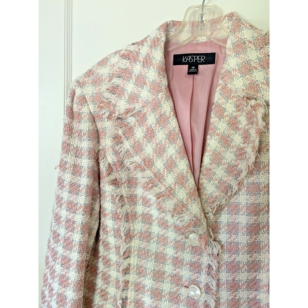 Kasper Pink and White Tweed Blazer - Picture 2 of 16